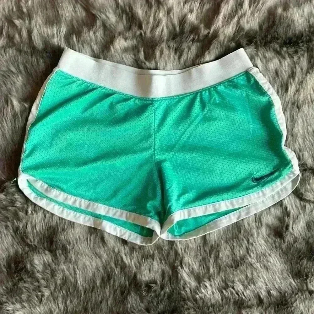 Nike Dri-Fit Mesh Running Shorts - Picture 2 of 7